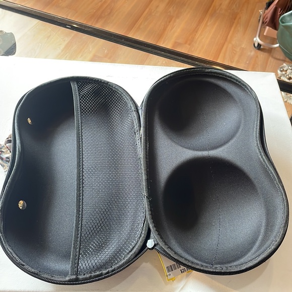 Bra holder!! - Picture 4 of 7